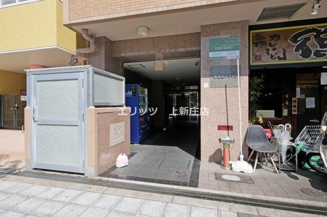 エントランス　エントランス