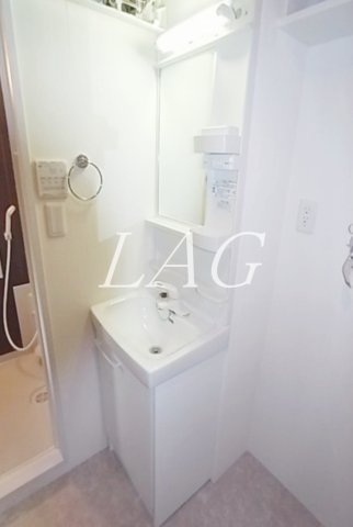 洗面設備　独立洗面台です。