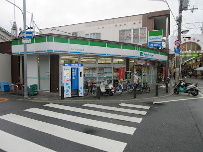 コンビニ　ファミリーマート ひょうたん山北店（コンビニ）まで448m