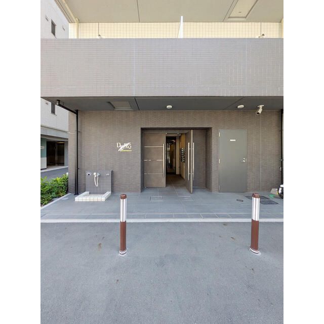 エントランス　清潔なエントランスです