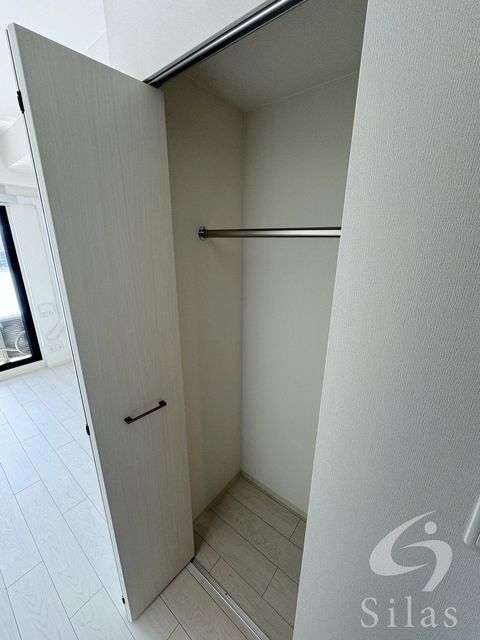 地下鉄四つ橋線 住之江公園駅 徒歩3分 15階建 築2年の内装写真