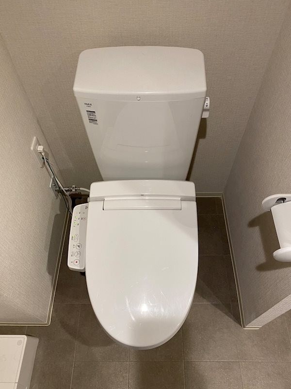 トイレ　※写真は同型タイプイメージになります。