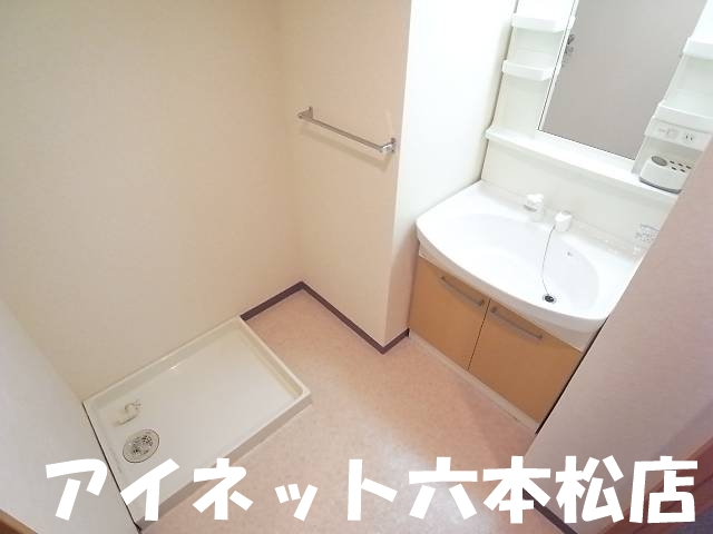 洗面設備　朝の身支度はここから