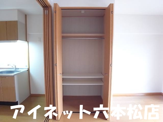 収納　収納もたっぷりでいいですね。
