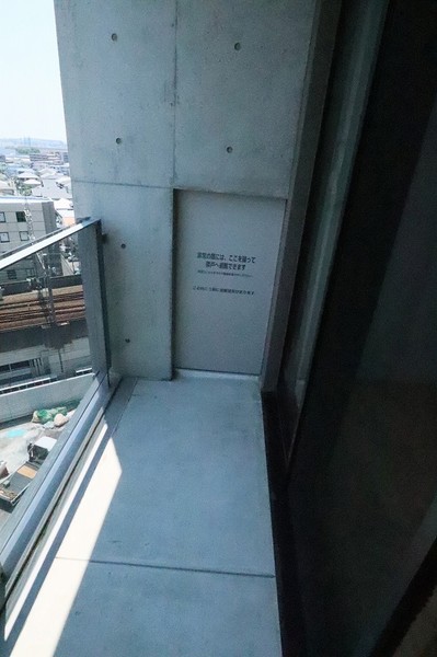 バルコニー