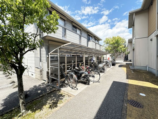 とさでん交通後免線 知寄町一丁目駅 徒歩17分 2階建 築20年の外観写真