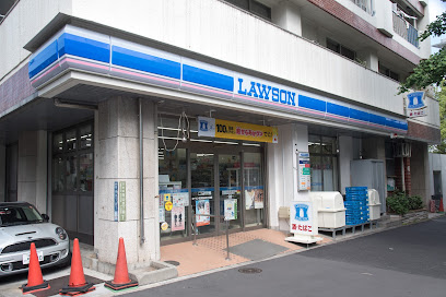 コンビニ　ローソン 文京白山五丁目店（コンビニ）まで702m