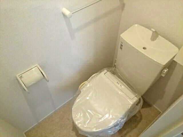 グランメゾン姉崎のトイレ写真