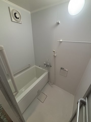 枚方市牧野阪3-14-4テラスの風呂写真