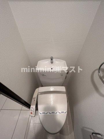 アドバンス大阪ドーム前のトイレ写真