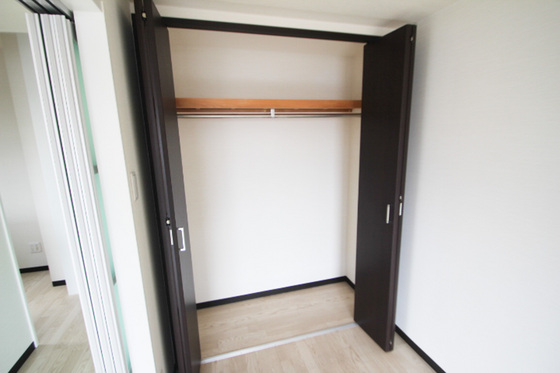 収納　※別部屋の写真です