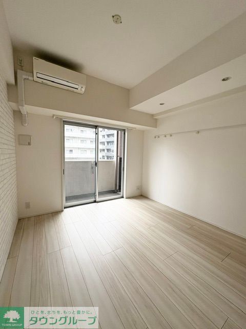 ハーモニーレジデンス門前仲町の居間写真