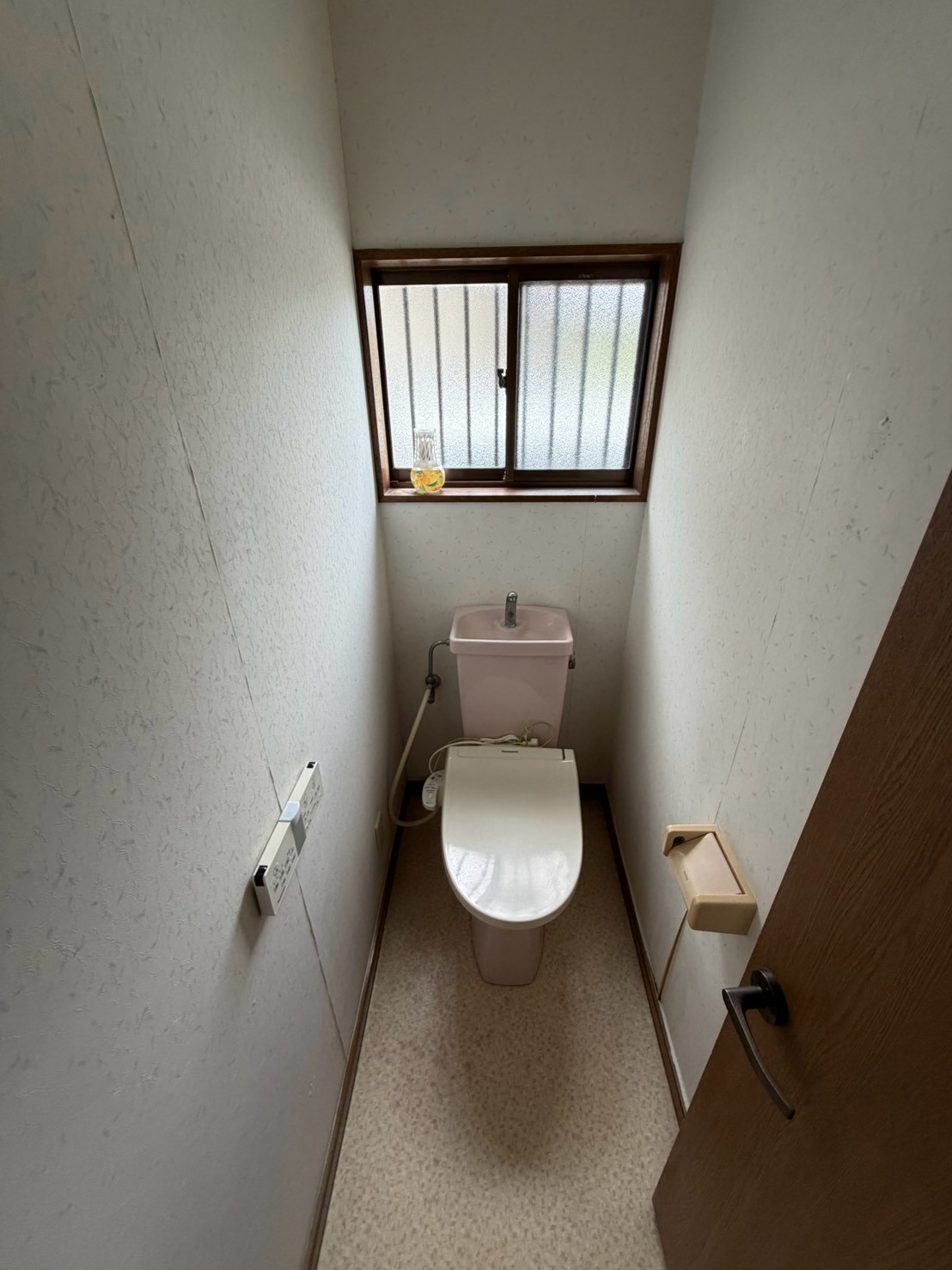 下太田984-12貸戸建のトイレ写真