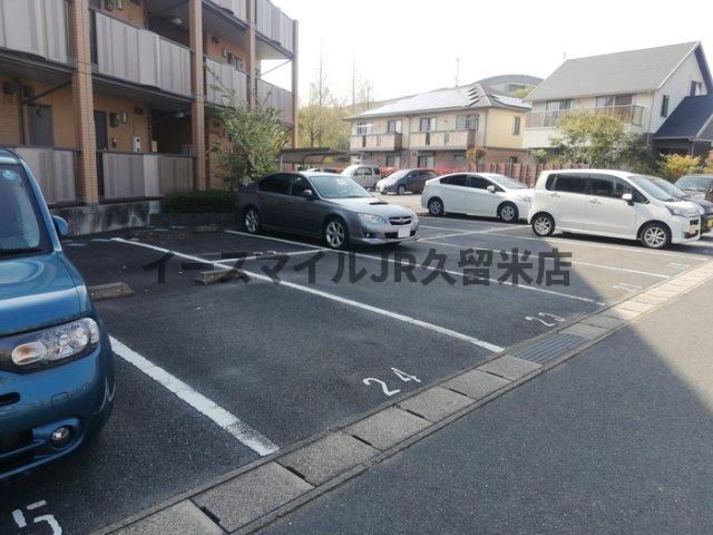 駐車場　カースペースがあります
