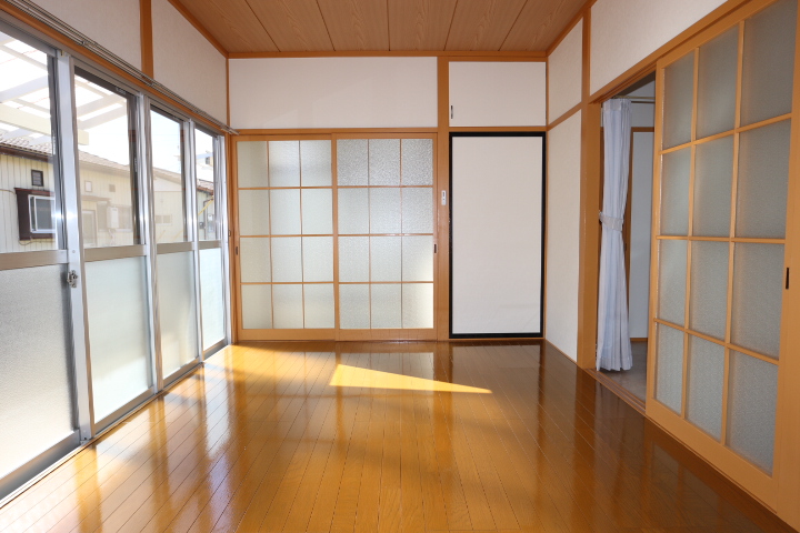 居室・リビング　洋室(西)