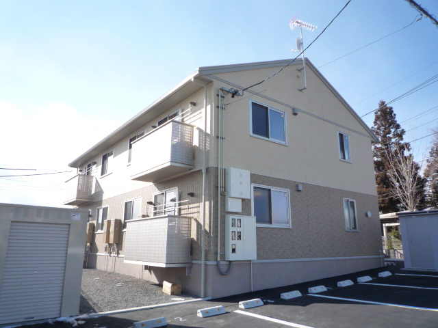 建物外観　日当たり良好：松本駅にも近いです。