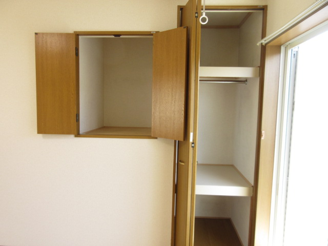 収納　収納は1、2階それぞれあります