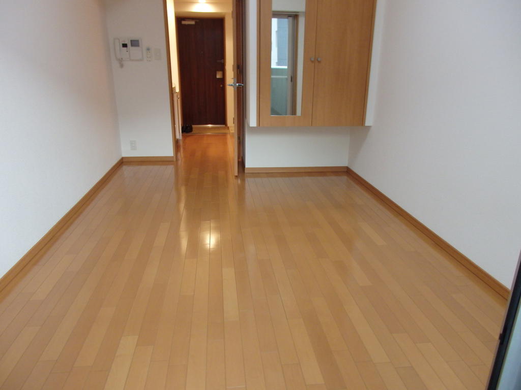 その他　別のお部屋の参考写真となります。