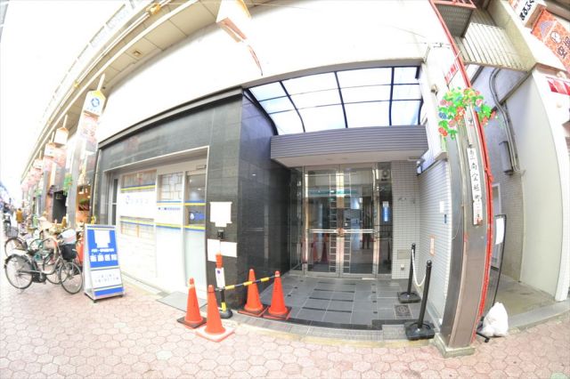 建物外観　落ち着いた雰囲気の外観です