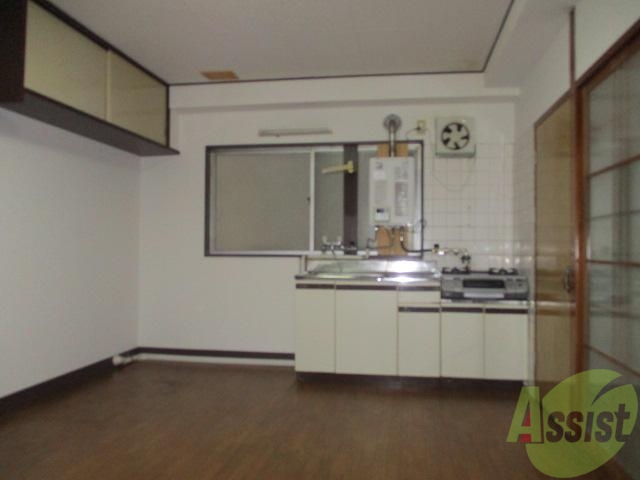 居室・リビング　家族団らんの食卓をどうぞ！