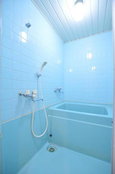 バス・シャワールーム　バス・トイレ別（＾＾）／