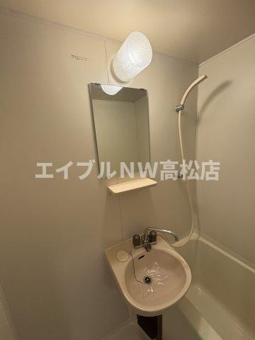 洗面設備　バス
