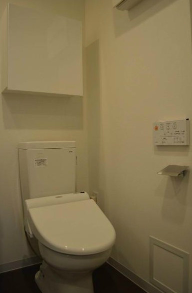 トイレ　家具家電付きセットアップ賃貸
