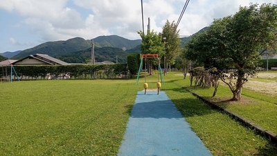 公園　泉ケ丘中央公園（公園）まで1338m