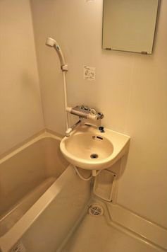 バス・シャワールーム　リブマックスなら仲介手数料賃料半月分+消費税