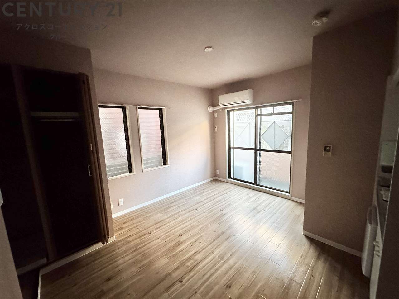 居室・リビング　広いリビング