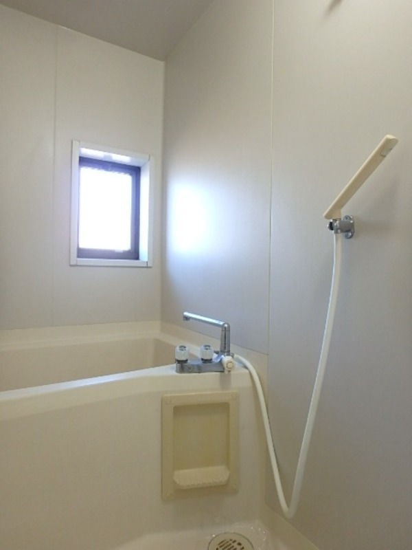 バス・シャワールーム　図面と現状に相違がある場合には現状を優先