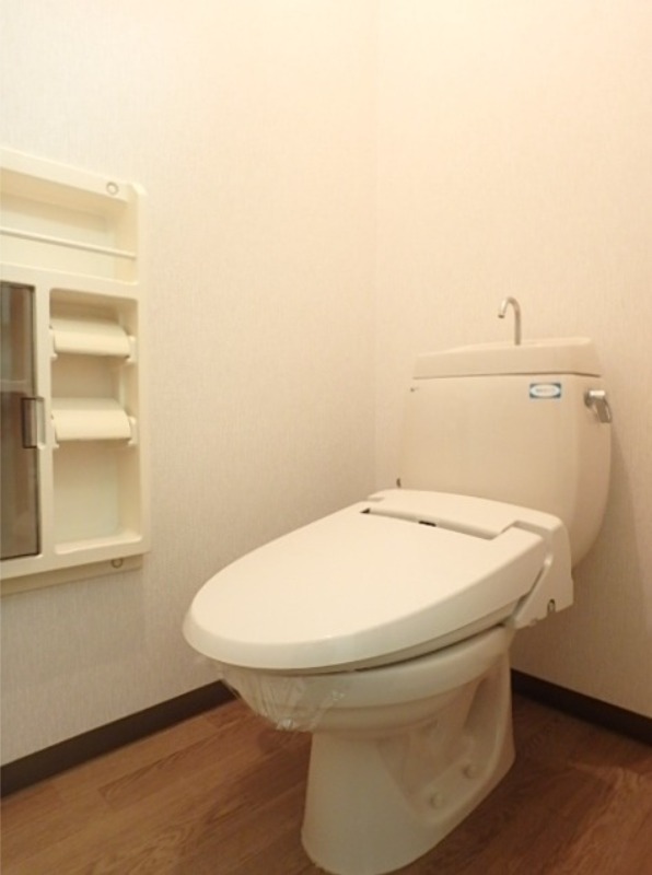 トイレ　図面と現状に相違がある場合には現状を優先