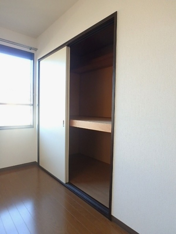 収納　図面と現状に相違がある場合には現状を優先