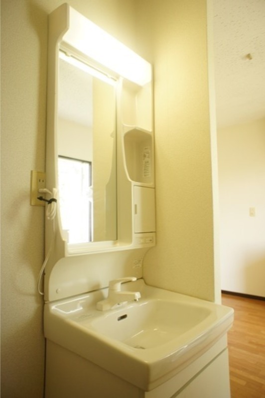 洗面設備　図面と現状に相違がある場合には現状を優先