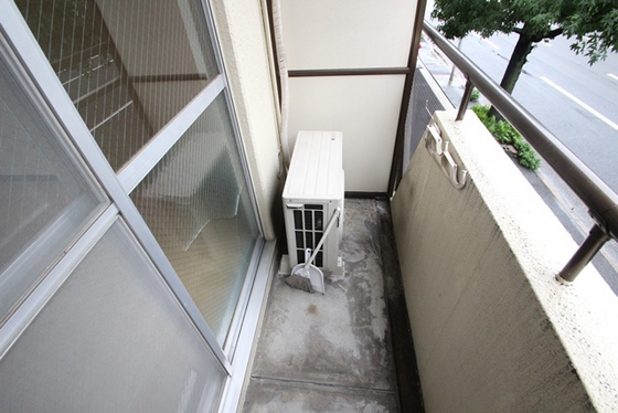 バルコニー　※他部屋の写真です。