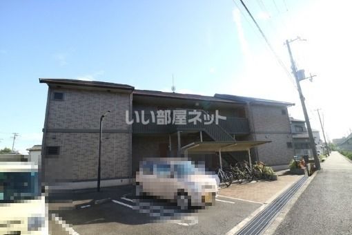 プランドール今在家　Ａ棟の建物外観