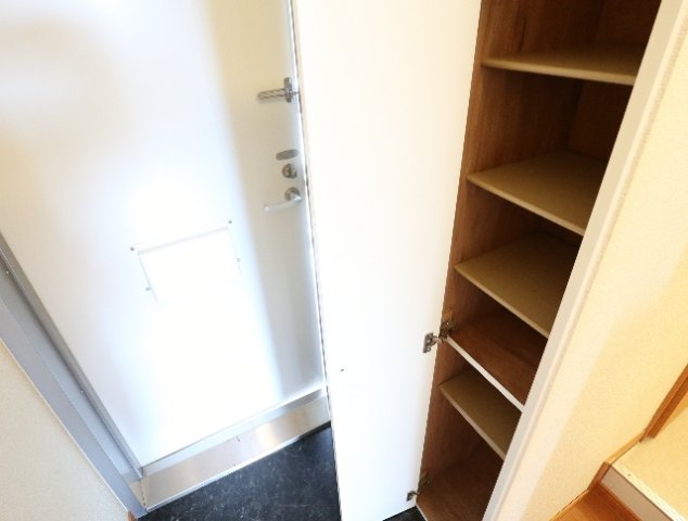 玄関　明るい玄関です