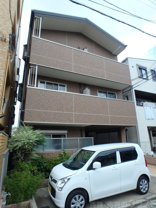 マリンブルー沢之町の建物外観