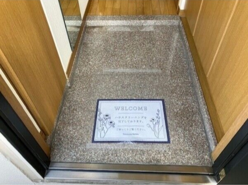 玄関　図面と現状に相違がある場合には現状を優先