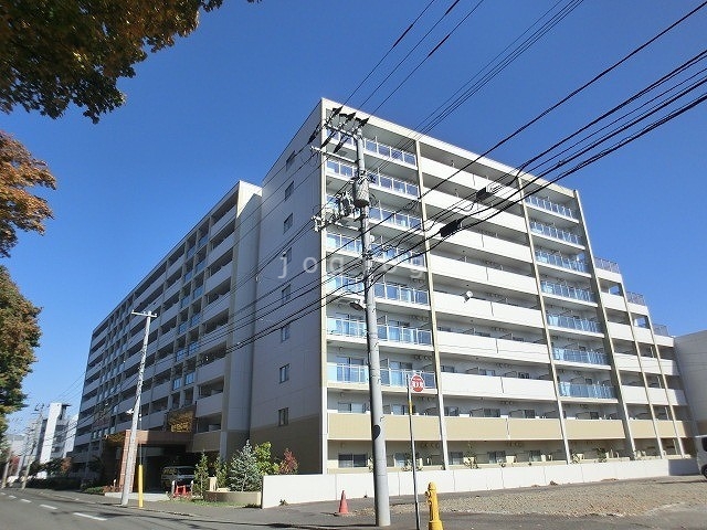 【ホーリーフォート南平岸の建物外観】