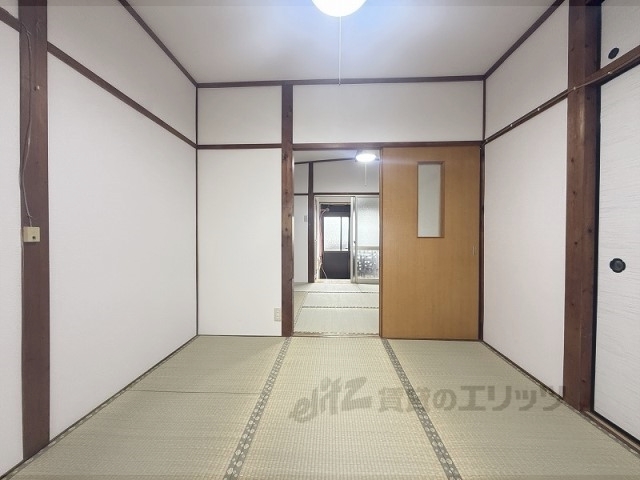 居室・リビング　居室