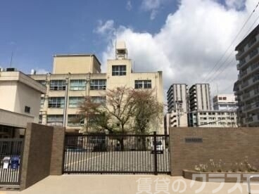 中学校　大阪市立宮原中学校（中学校）まで337m