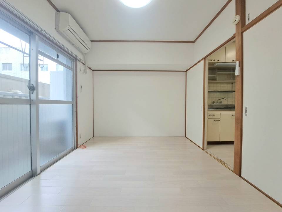 居室・リビング　リビング