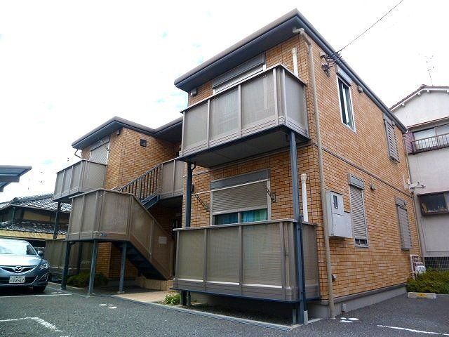 建物外観　２階建ハイツです。