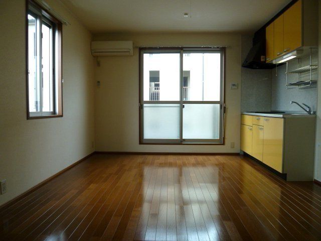 居室・リビング　広めの10帖DKです。