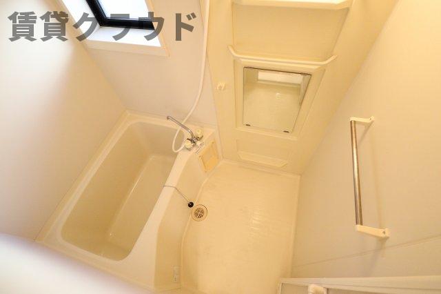 バス・シャワールーム　日々の疲れを癒すお風呂付です