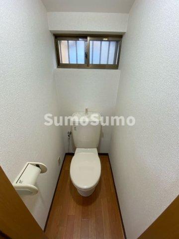 トイレ　コンパクトで使いやすいトイレです