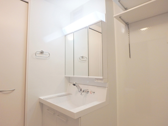 洗面設備　洗面スペース。