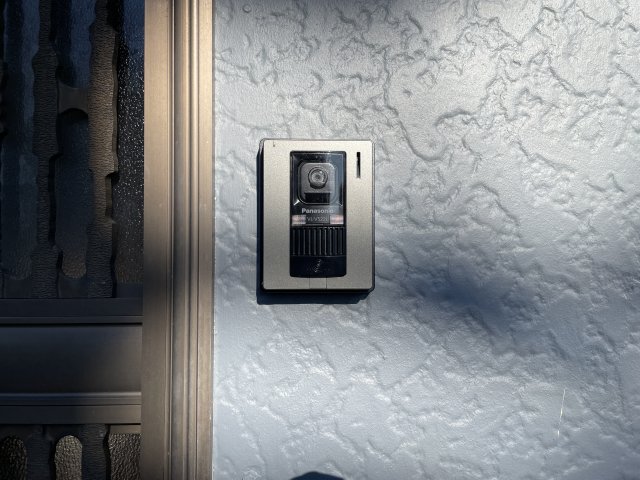 セキュリティ　モニター付きインターホン設置済みです