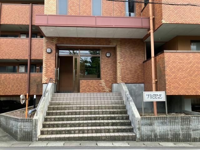 エントランス　エントランス部分